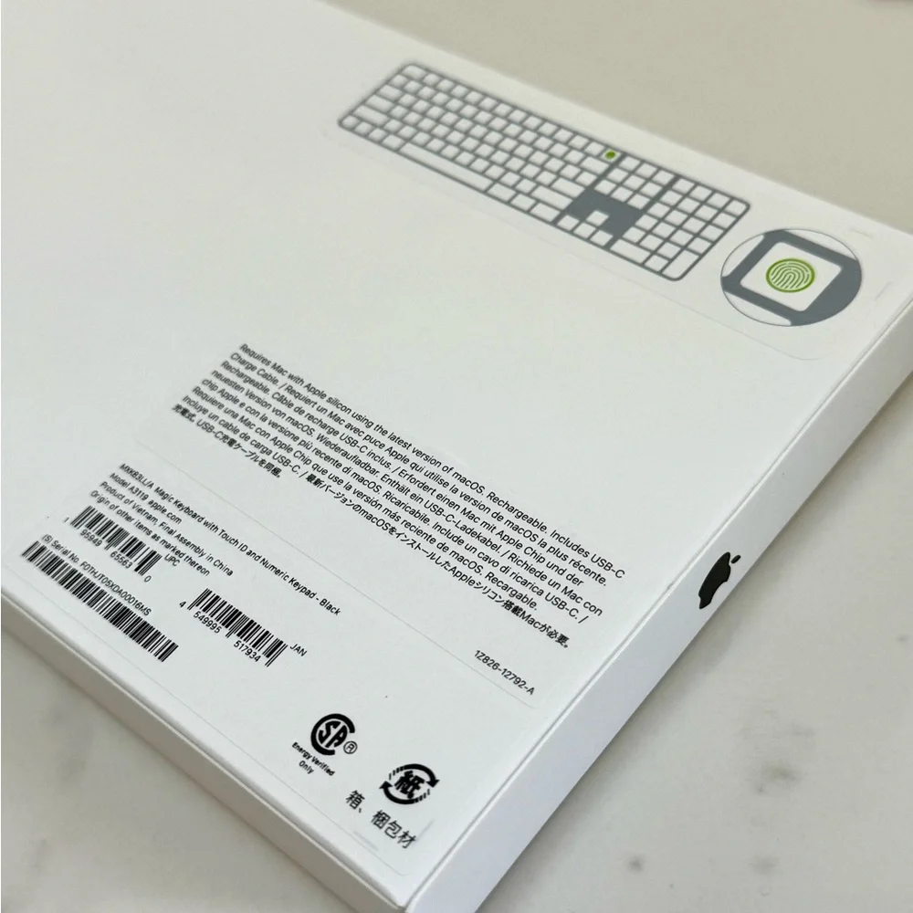 NWT - Apple Magic Keyboard with Touch ID